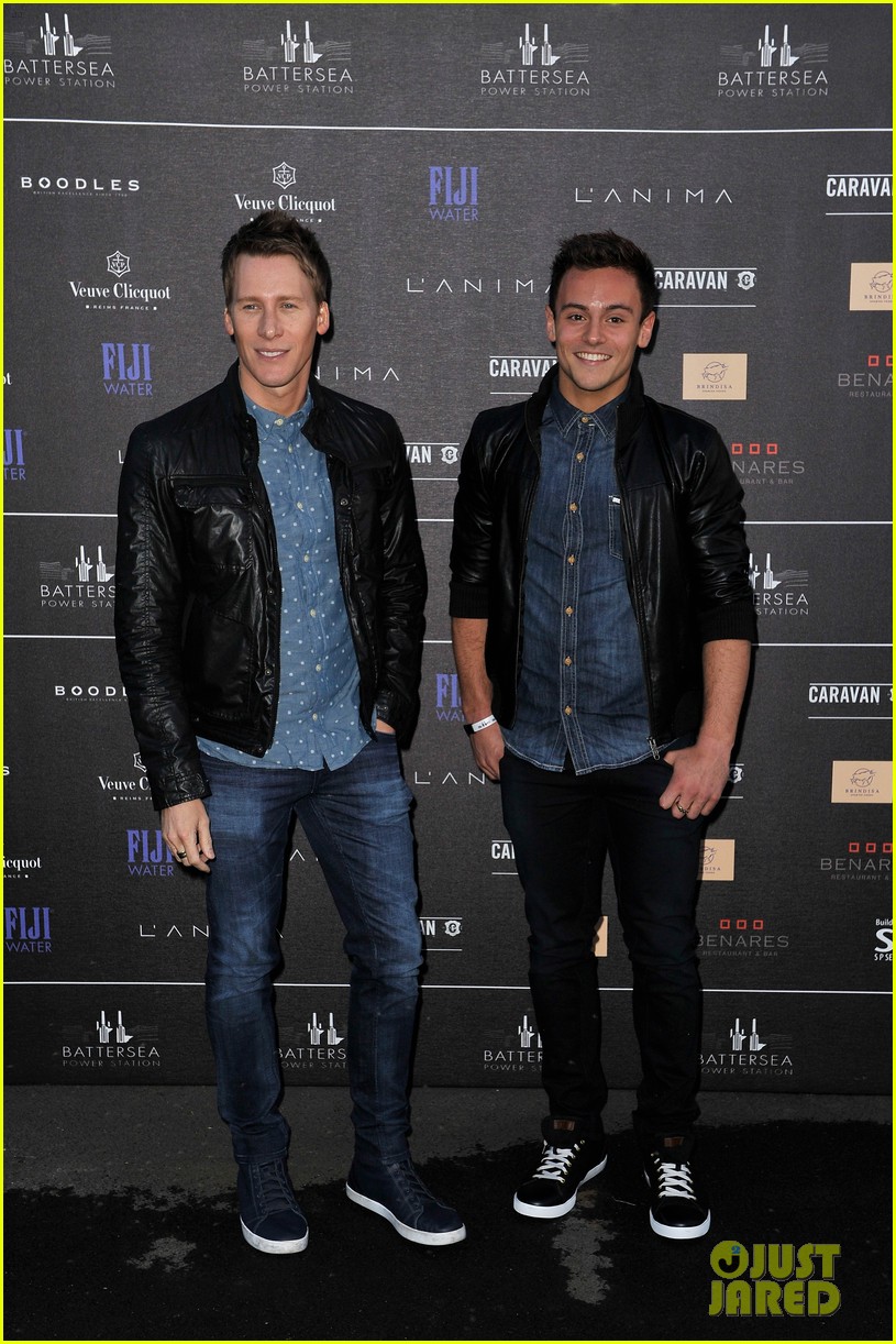 tom daley proposed to fiance dustin lance black first 233475716