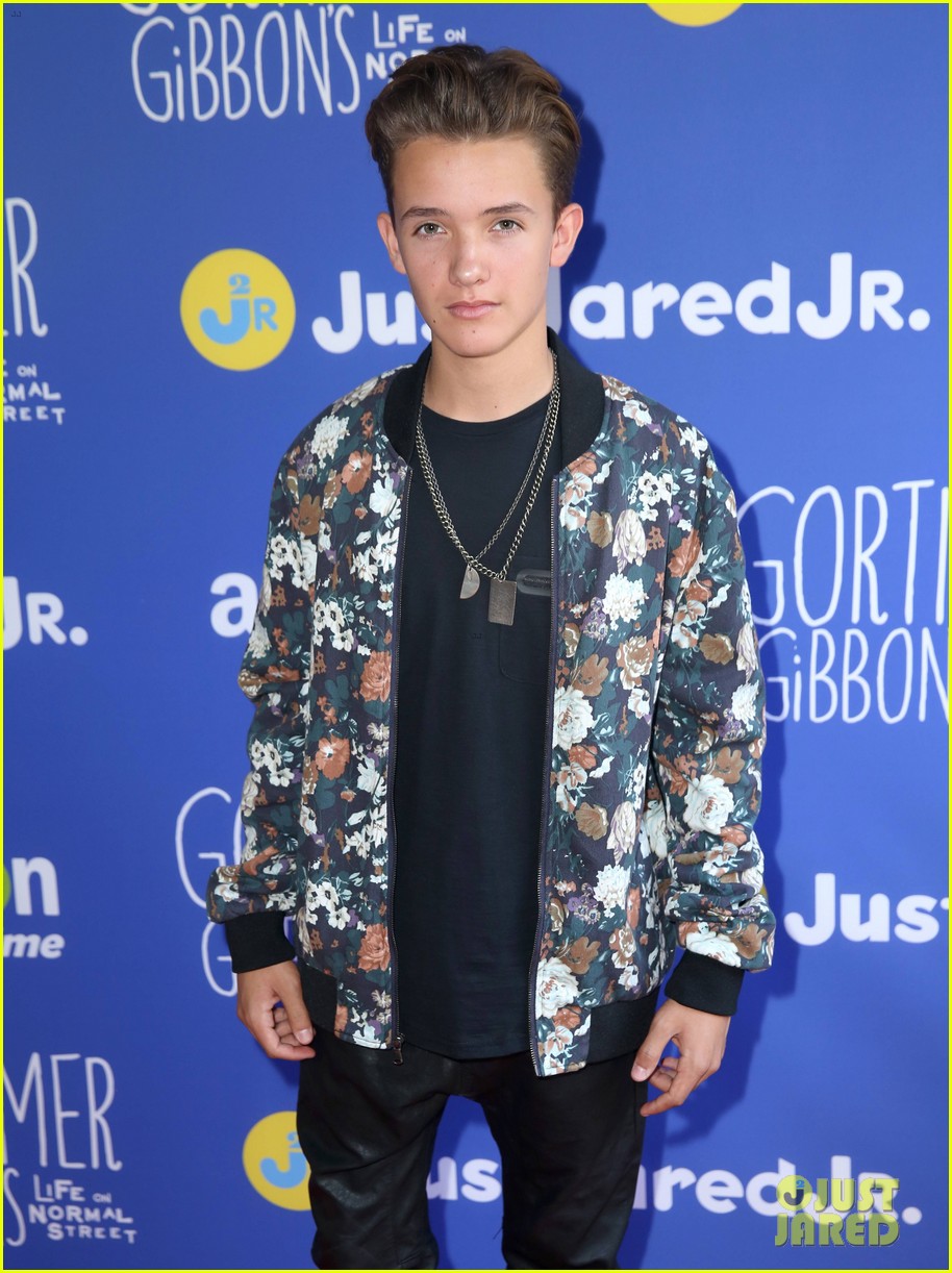 gortimer gibbons cast just jared jr fall fun day 12