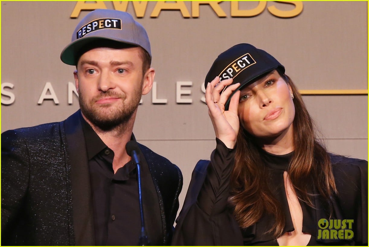 Justin Timberlake & Wife Jessica Biel Accept Honors at the GLSEN
