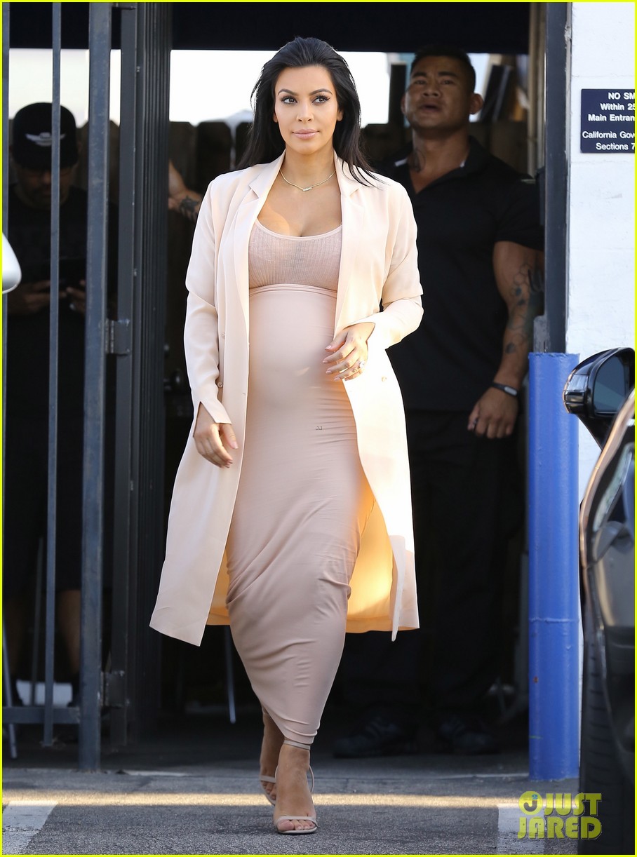 kim kardashian calls pregnance worst experience of my life 09