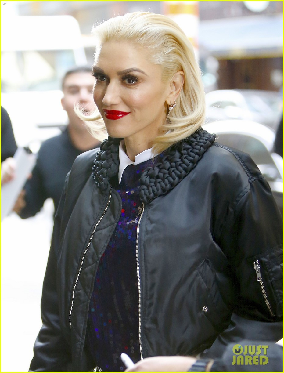 Gwen Stefani Gets In The Halloween Spirit With Her Three Sons Photo