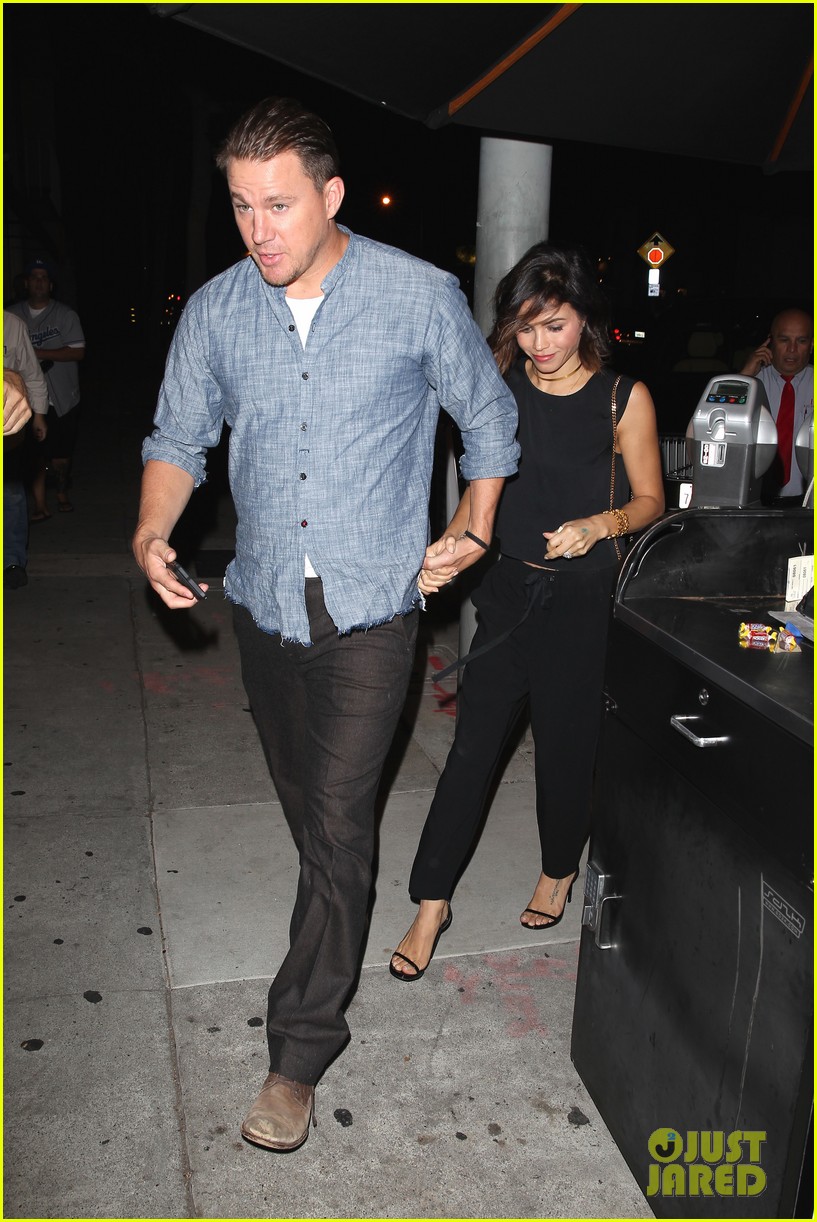 Channing Tatum & Jenna Dewan Have a Date Night at Craig's! Photo
