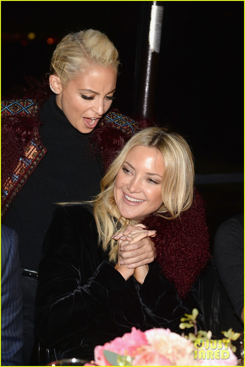 Jessica Alba Invites Reese Witherspoon & Friends To Celebrate Honest