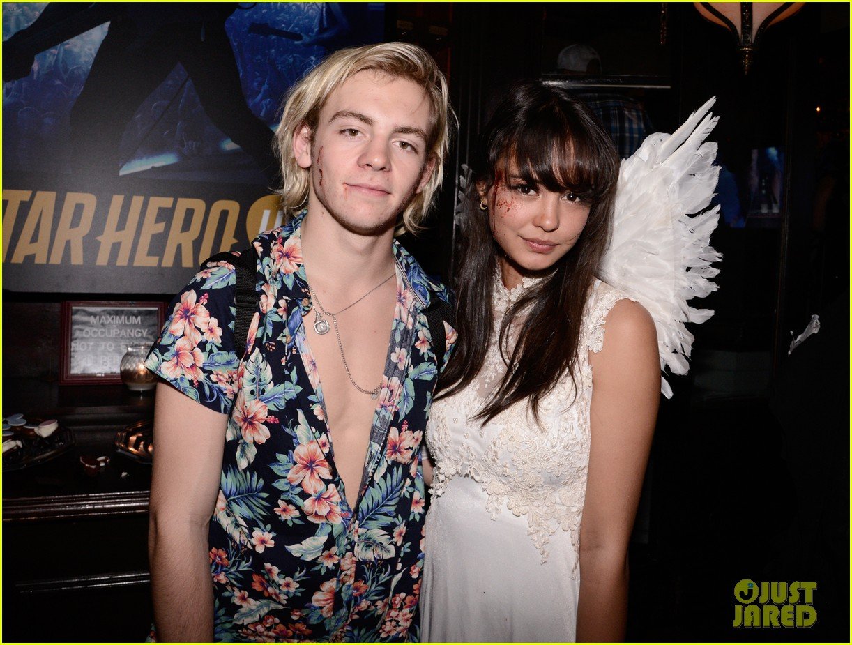 ross lynch courntey eaton just jared halloween party 043496957