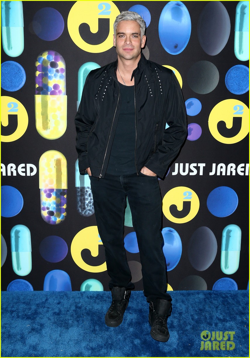 mark salling dresses as jared eng at the jj halloween party 053497071