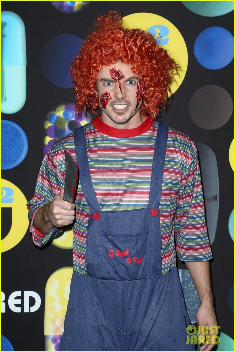 mark salling dresses as jared eng at the jj halloween party 153497081