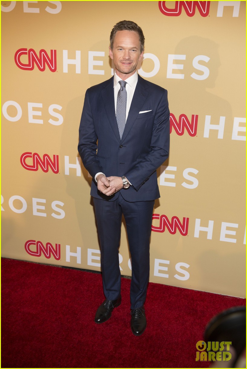 taylor schilling zachary quinto more help honor at cnn heroes 20