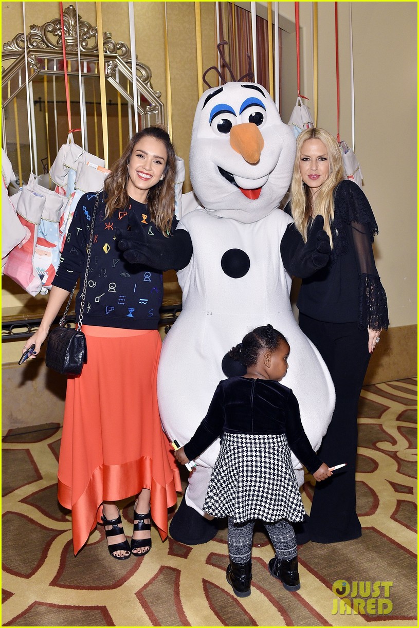 jessica alba gets festive with family at baby2baby holiday party 05