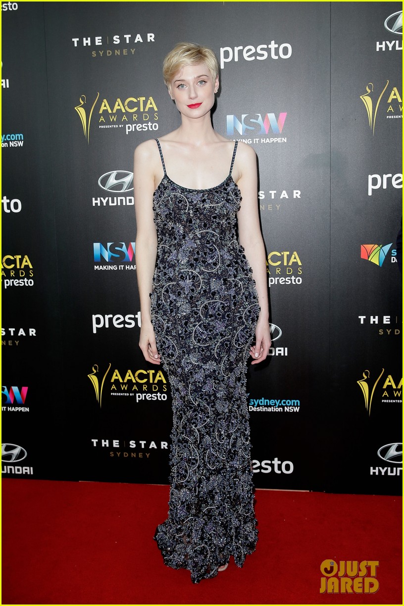 cate blanchett is honored with longford lyell award at 2015 aacta awards 093526090