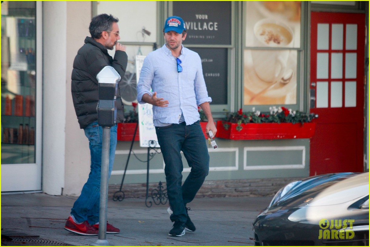 bradley cooper lunch in pacific palisades 413537620