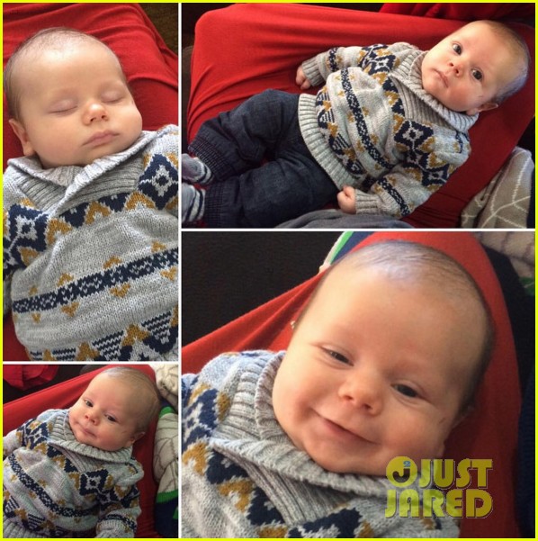 Jessa Duggar Shares Adorable Christmas Pics of Baby Spurgeon Photo