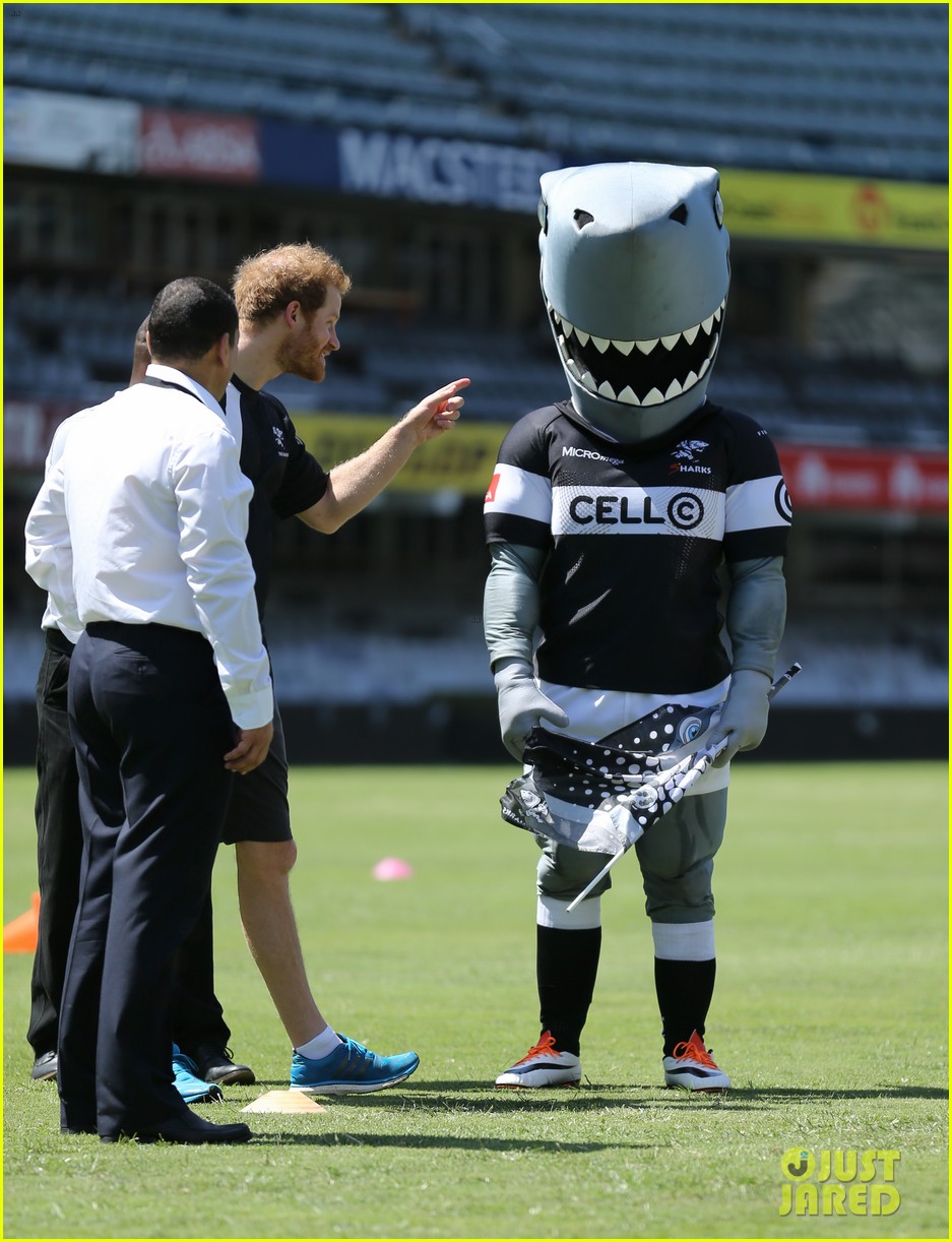 prince harry plays rugby game with kids in south africa 213520322