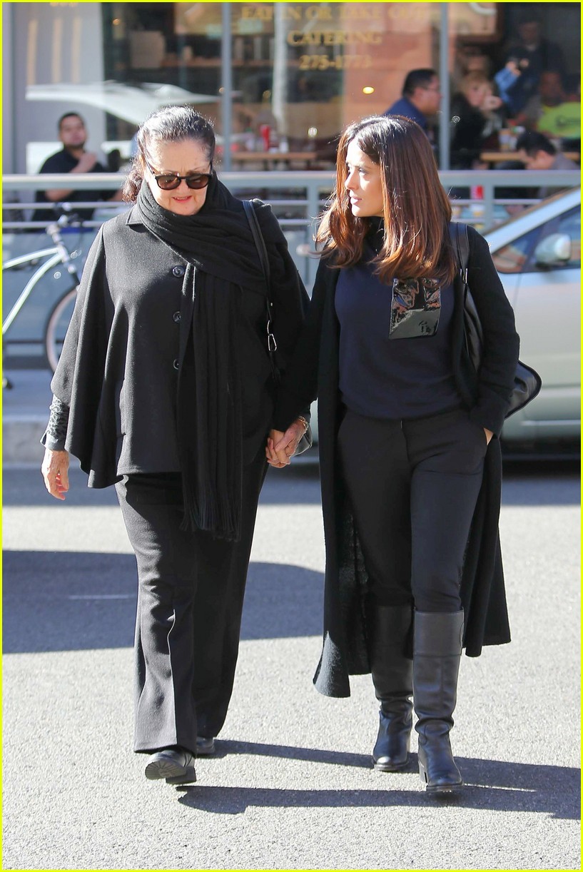 Salma Hayek Goes Bare & Natural in Makeup Free Selfies Photo 3533555