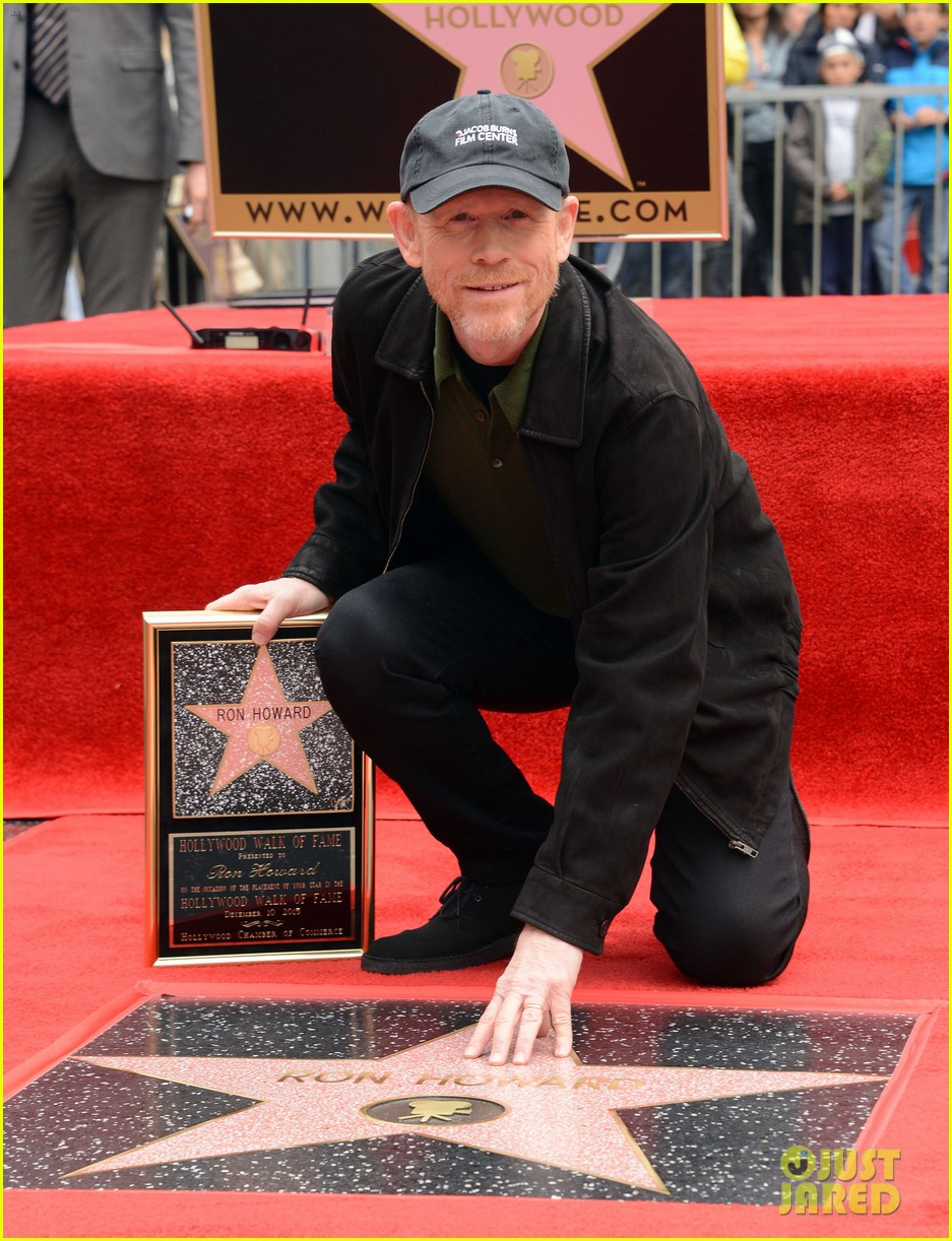ron howard gets support from entire family at 2nd star hollywood walk of fame ceremony 123528149