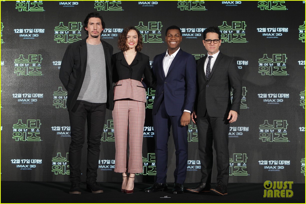 star wars the force awakens cast make their rounds across the globe 03