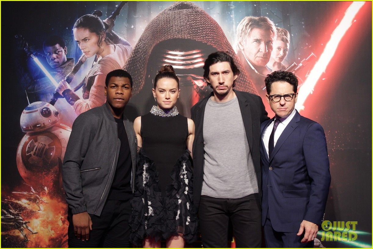 star wars the force awakens cast make their rounds across the globe 04