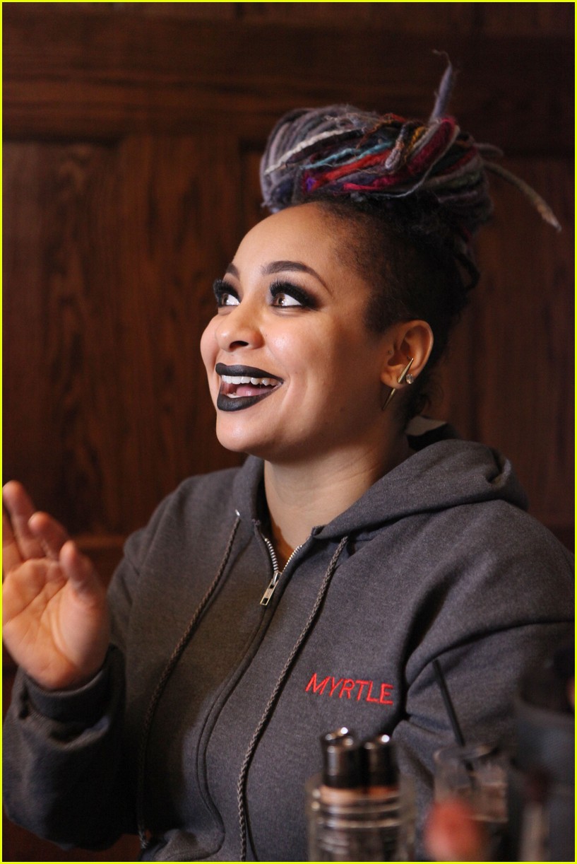 Raven-Symone Thanks Disney Channel After Her 30th Birthday Bash: Photo