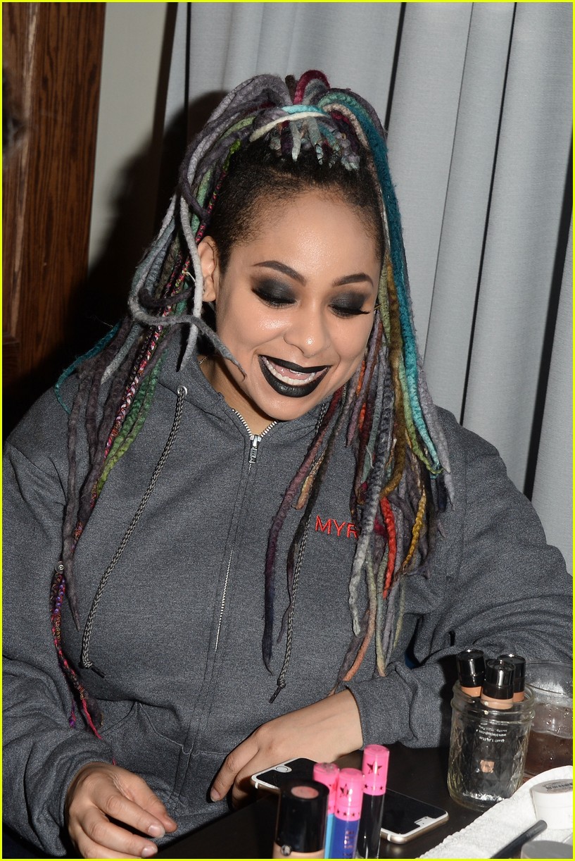 Raven-Symone Thanks Disney Channel After Her 30th Birthday Bash: Photo