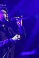 the weeknd performs on the voice finale 06