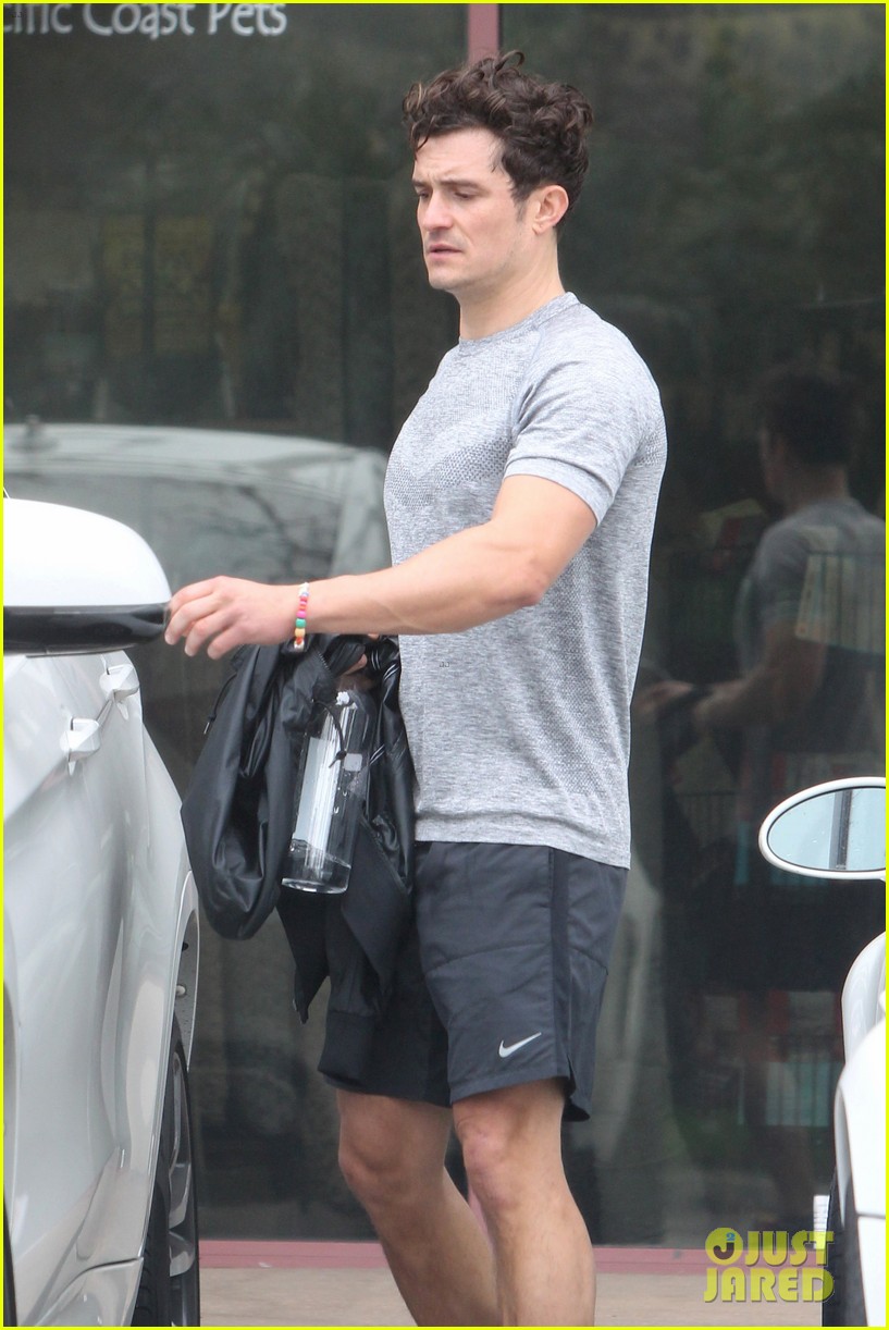 orlando bloom looks buff hot as ever after his workout 10