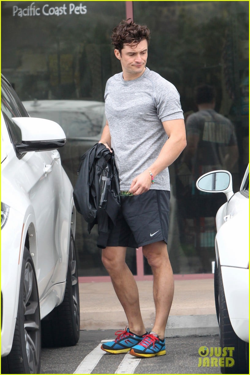 orlando bloom looks buff hot as ever after his workout 12