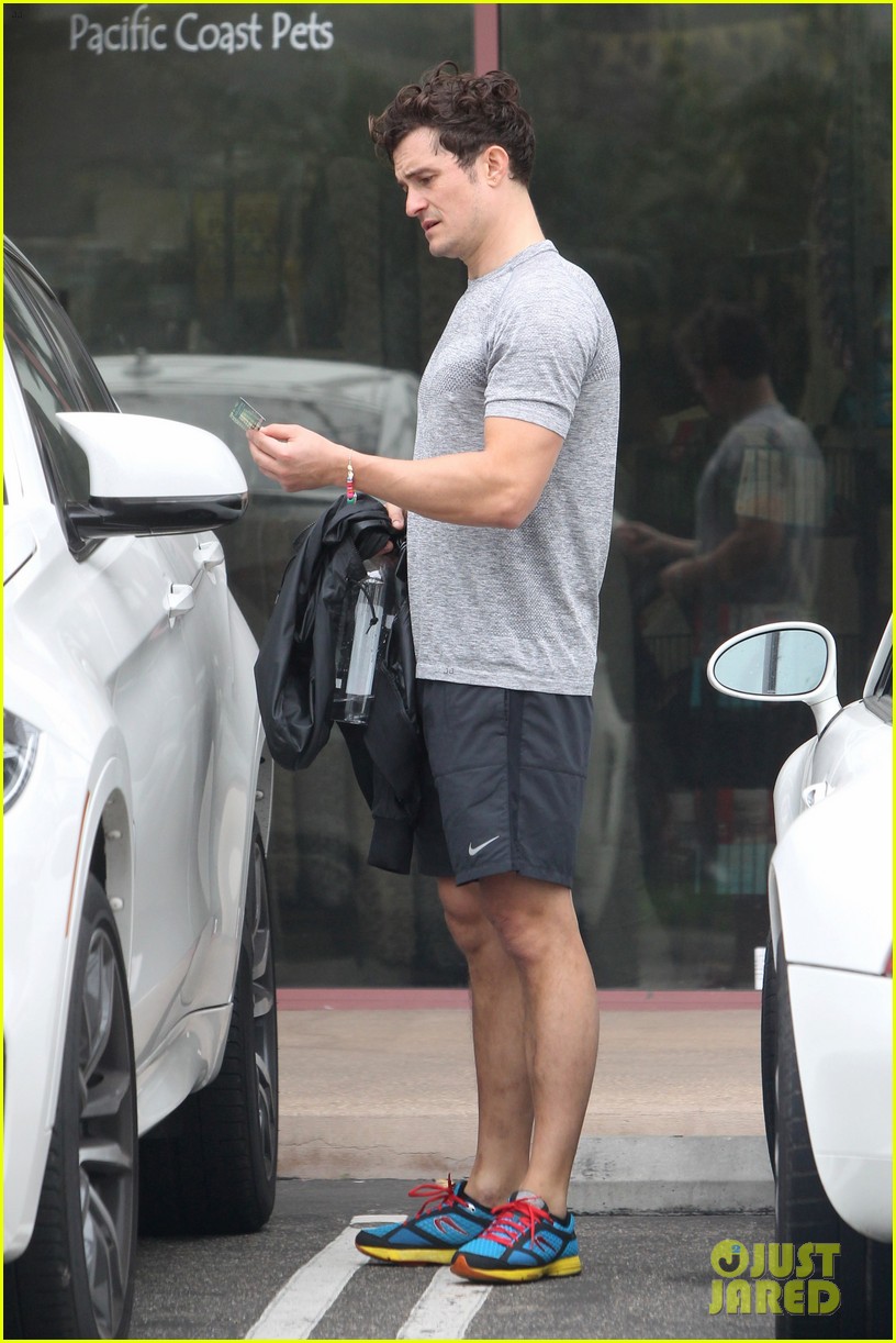 orlando bloom looks buff hot as ever after his workout 203555858