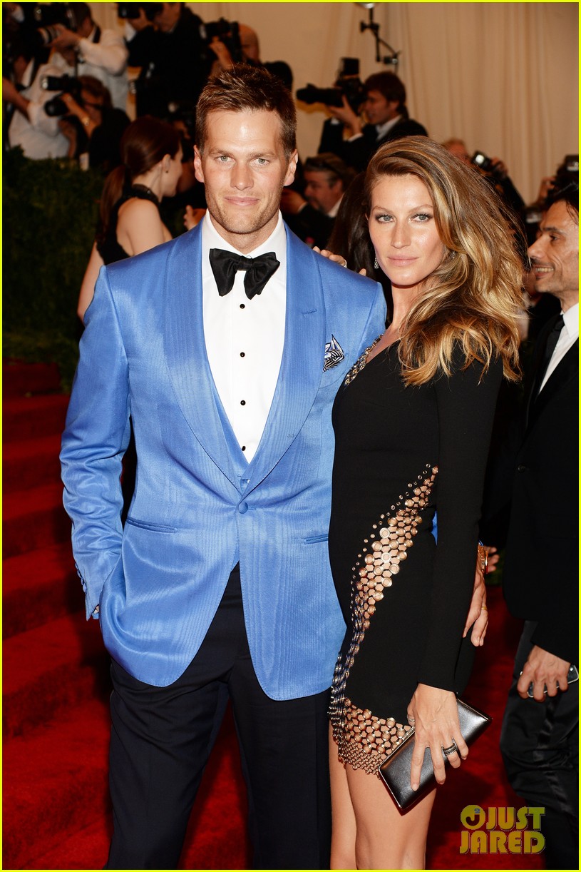 Gisele Bundchen & Tom Brady's Chef Reveals Their Diet Secrets Photo