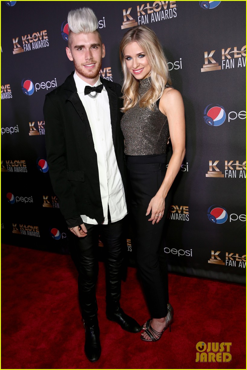 American Idol's Colton Dixon Is Married See a Wedding Photo! Photo