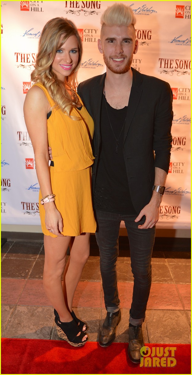 American Idol's Colton Dixon Is Married See a Wedding Photo! Photo
