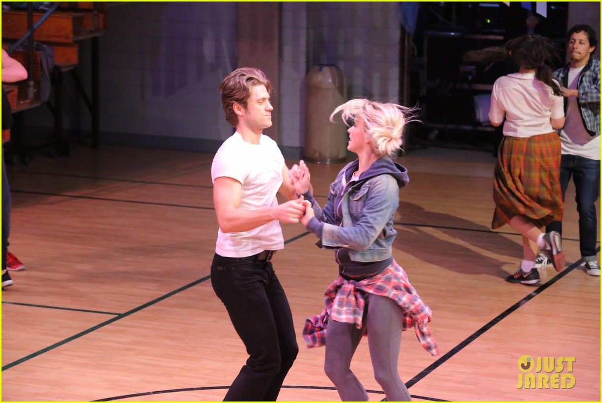 grease live rehearsal pics new batch before premiere 37