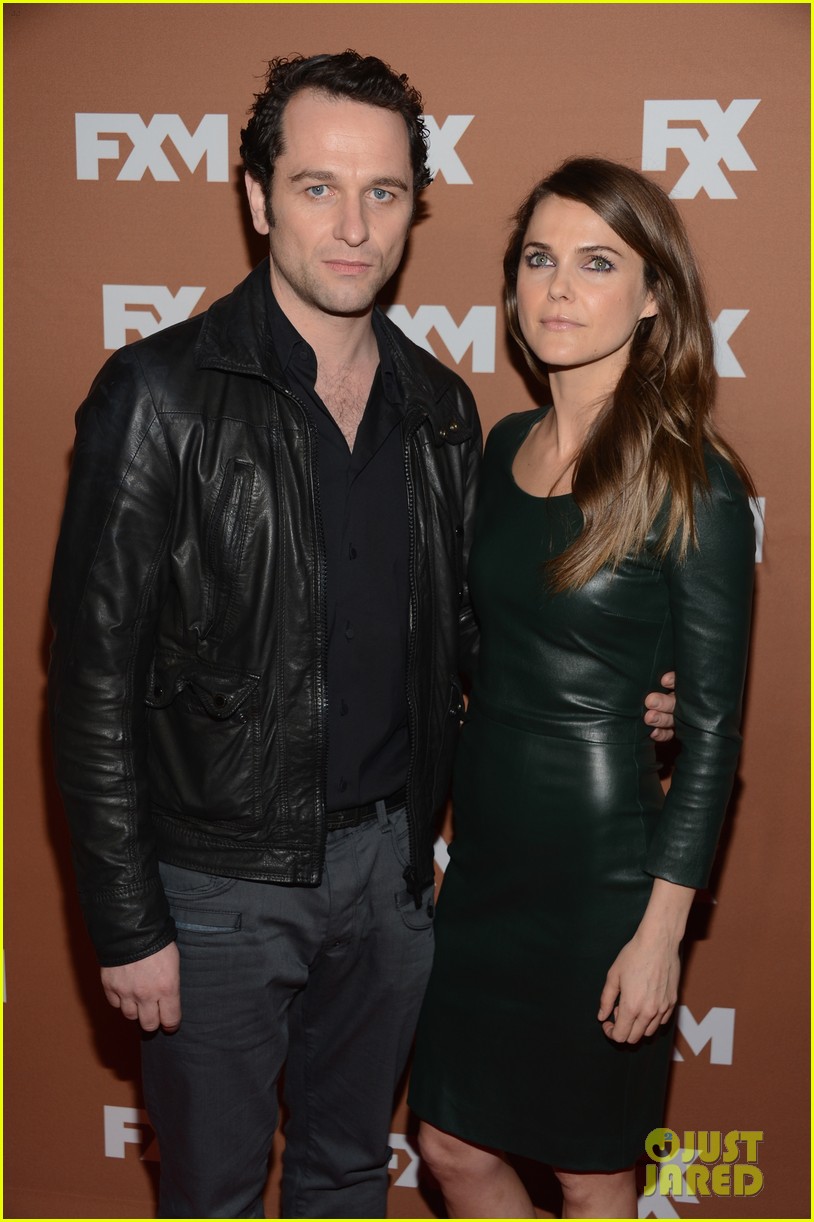 keri russell pregnant expecting baby matthew rhys 073544235