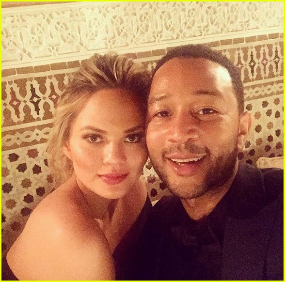 Chrissy Teigen & John Legend Share Their First Selfie of 2016 Photo