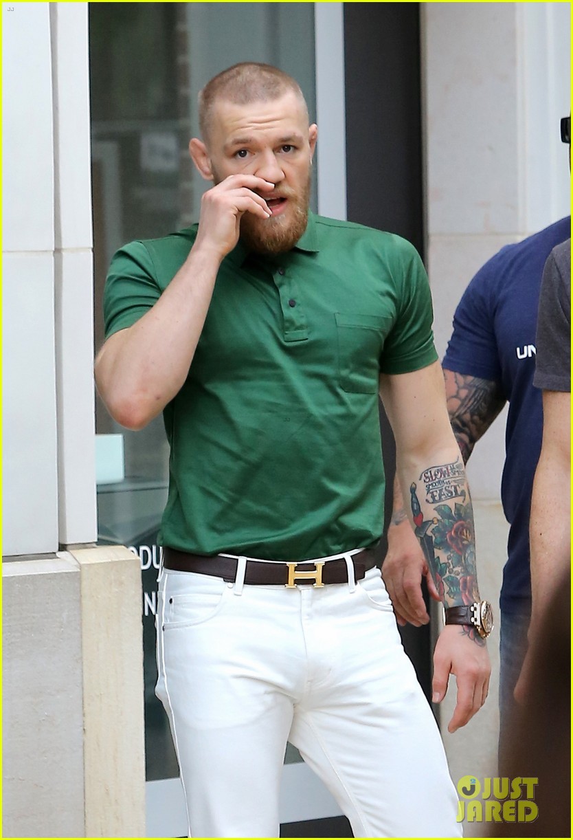 ufc conor mcgregor shows off fashion cred on rodeo drive 163558397