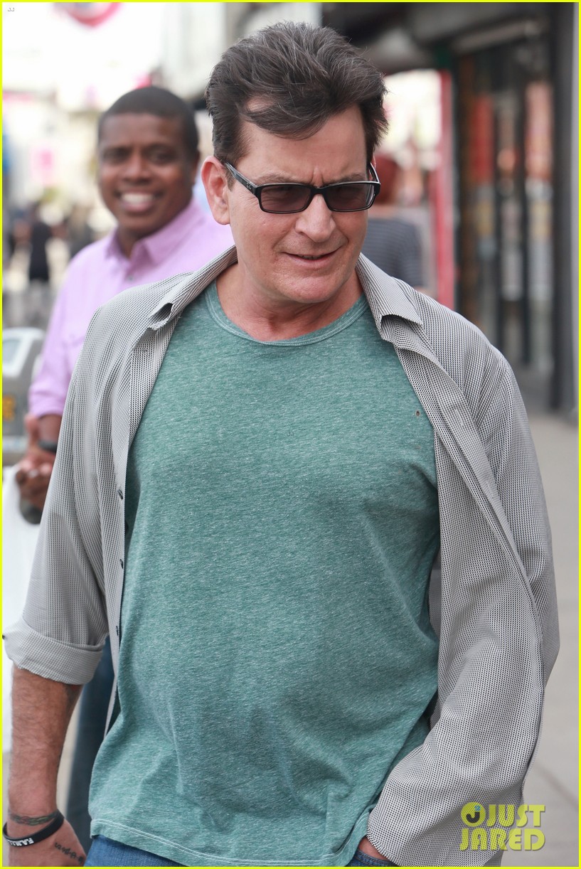 charlie sheen says manic behavoir came from too much partying 123553299
