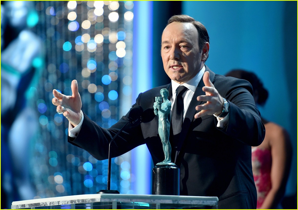 kevin spacey molly parker sag 2016 08