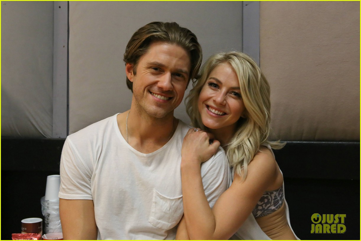grease live danny aaron tveit got ripped for the show 19