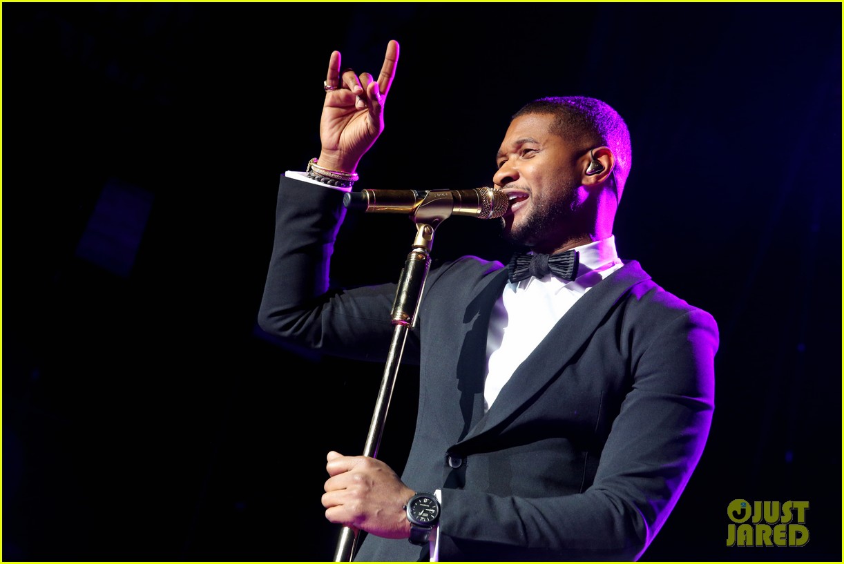 usher and bruno mars bring in the new year performing 063541775