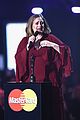 adele publicly supports kesha during brit awards 03