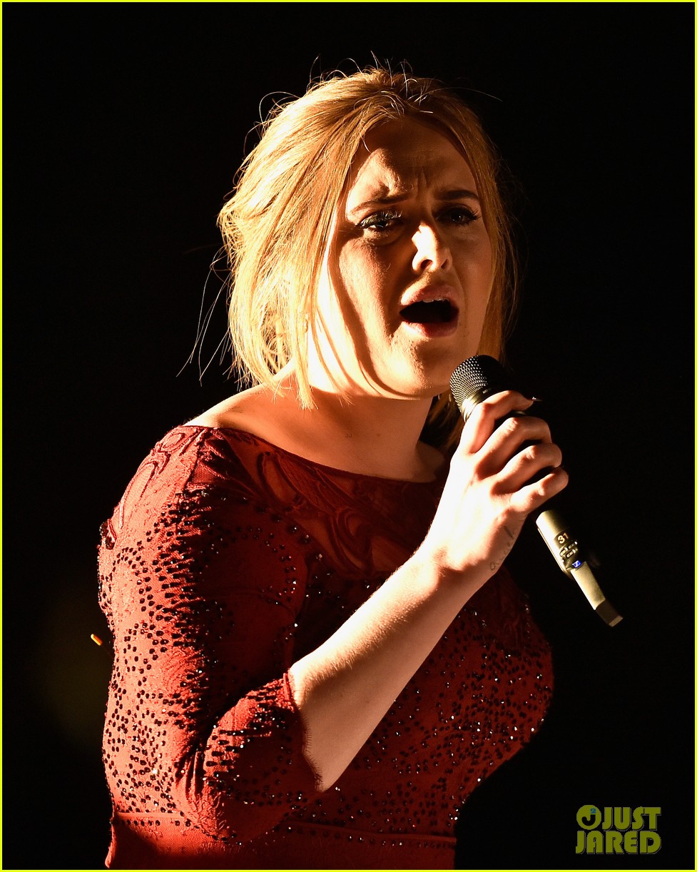 adele performs all i ask at grammys 2016 04