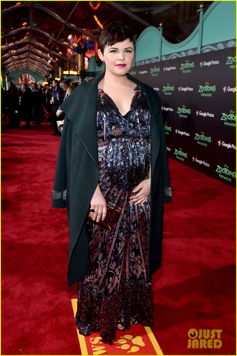 Kristen Bell & Ginnifer Goodwin Bring 'Zootopia' to Hollywood Photo