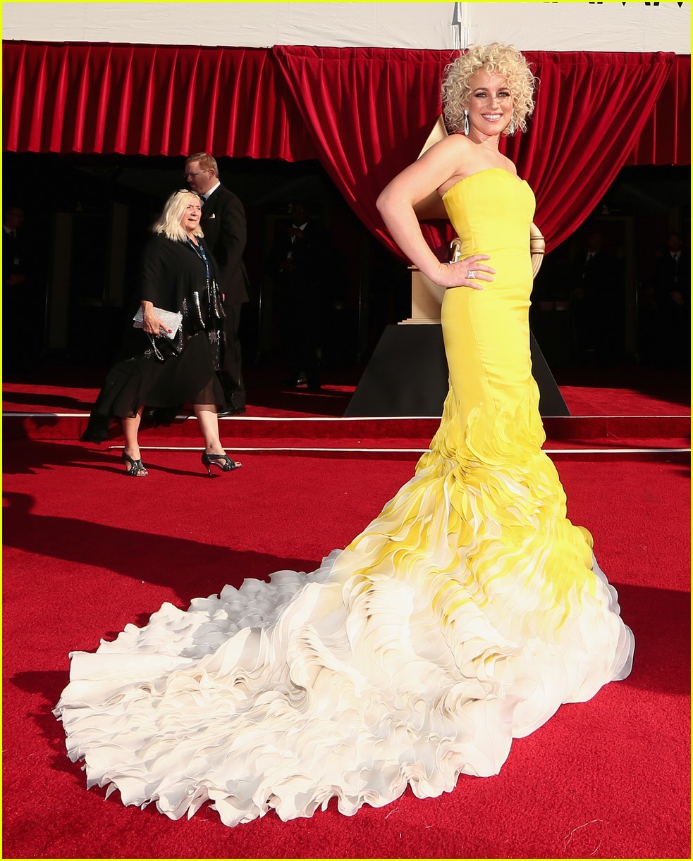 Cam Glows in a Yellow Ruffled Gown at 2016 Grammys! Photo 3579570