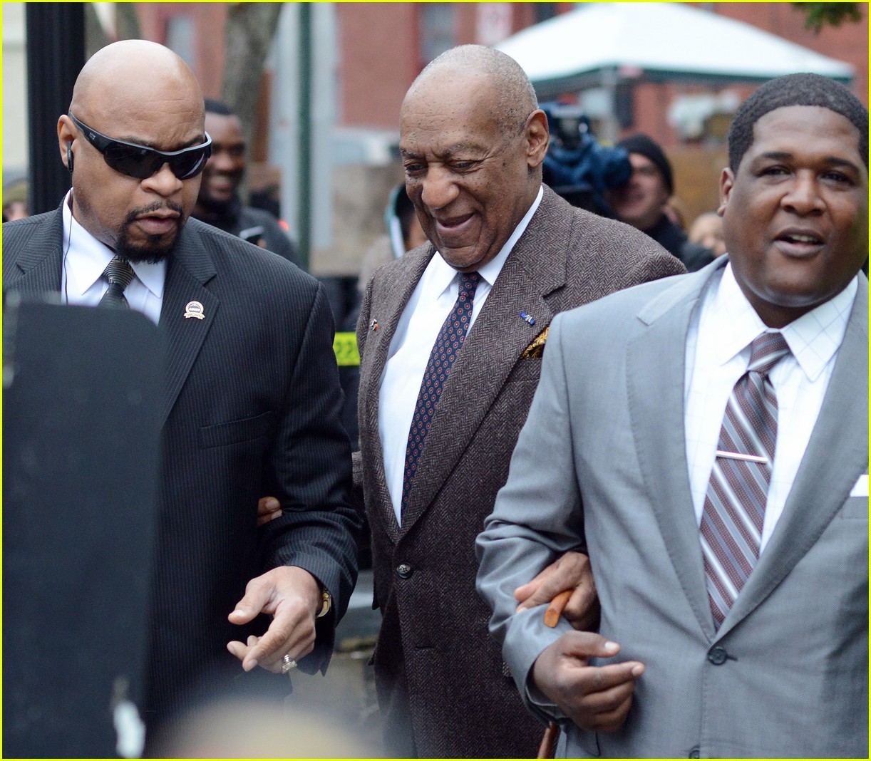 bill cosby sexual assault case not dismissed 013568364