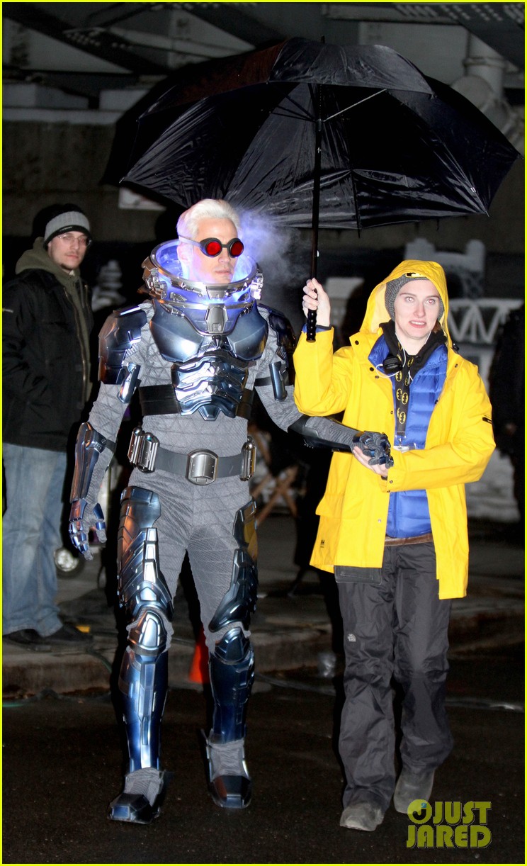 nathan darrow as mr freeze on gotham first look photos 03