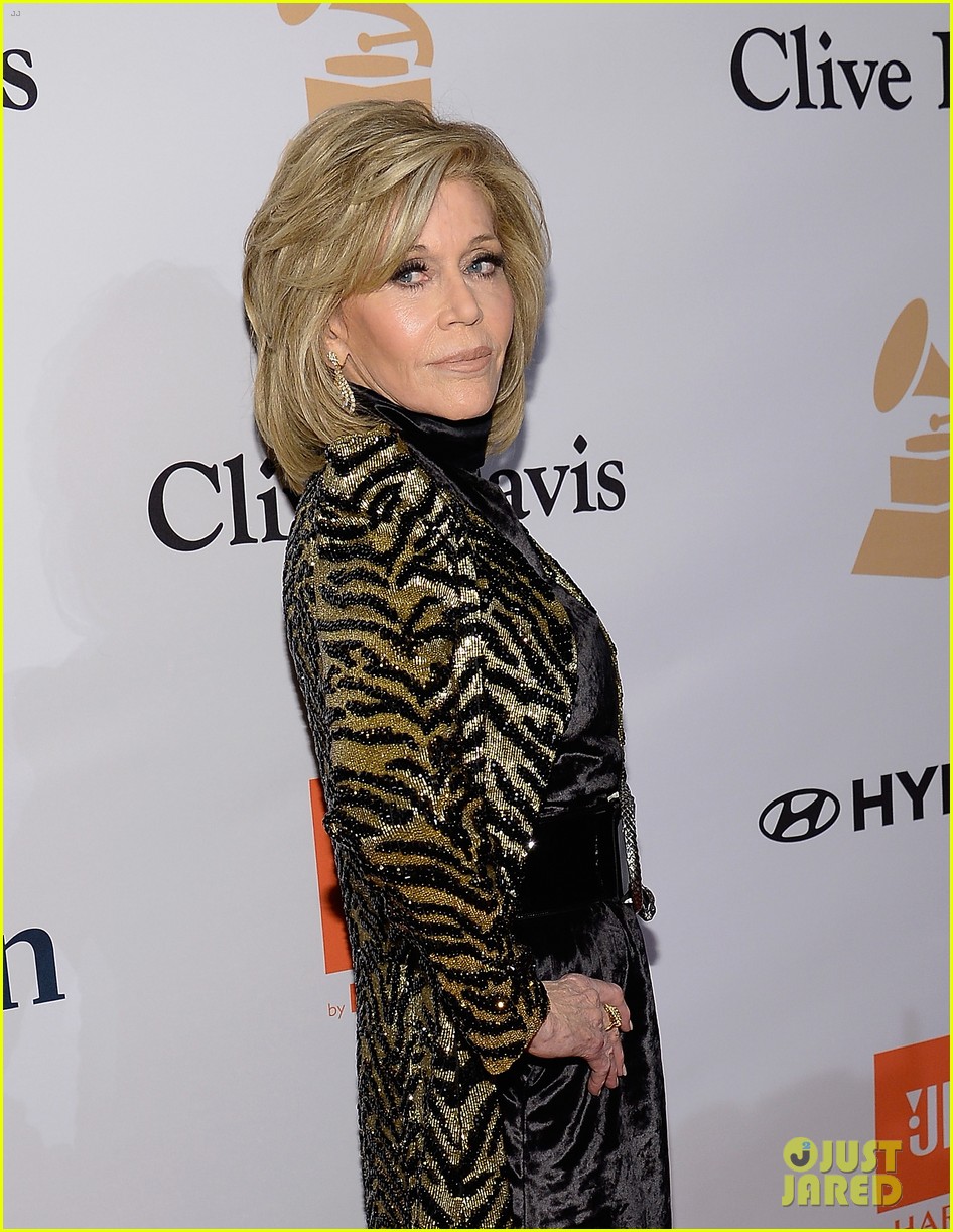 jane fonda lives it up with michael keaton sylvester stallone at clive davis pre grammys 033578716