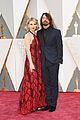 dave grohl attends oscars 2016 with wife jordyn blum 01