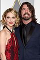 dave grohl attends oscars 2016 with wife jordyn blum 02