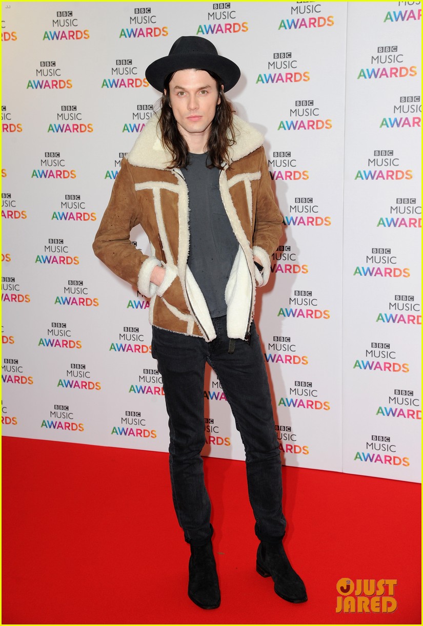 Who is James Bay? Get to Know the Grammy-Nominated Singer!: Photo