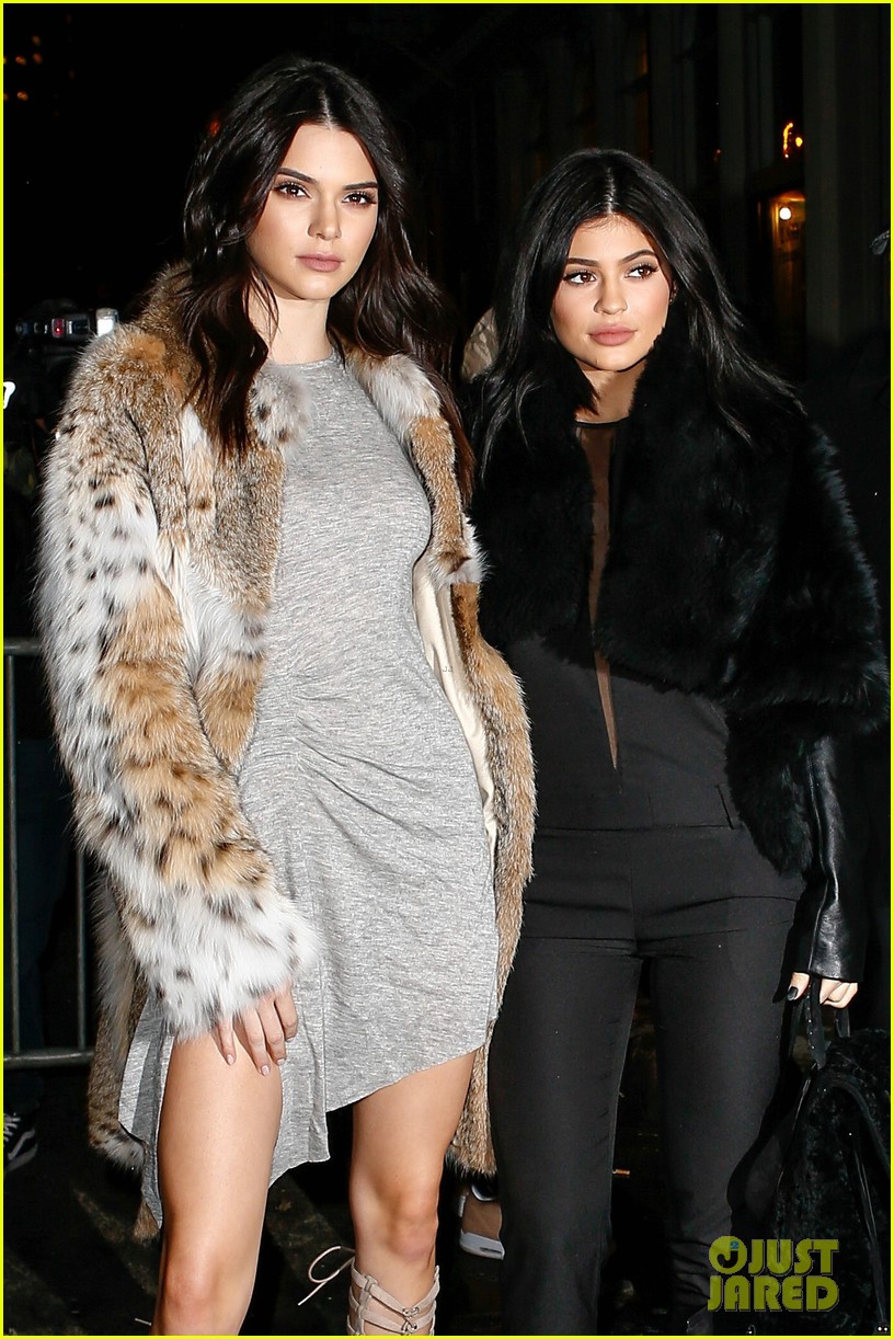 kendall and kylie attend launch for new collection 123572594