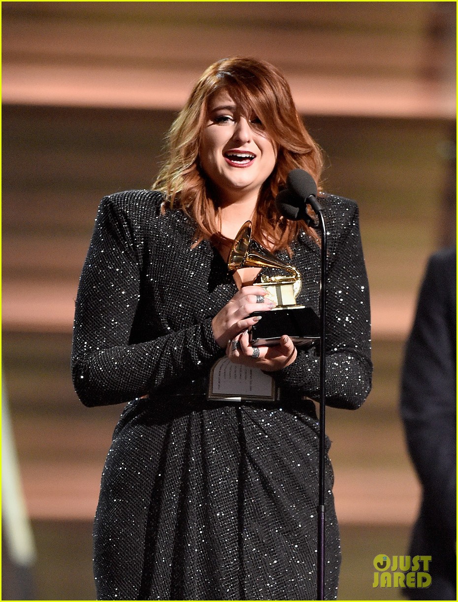 Meghan Trainor Takes Best New Artist Win at Grammys 2016 Photo 3579986