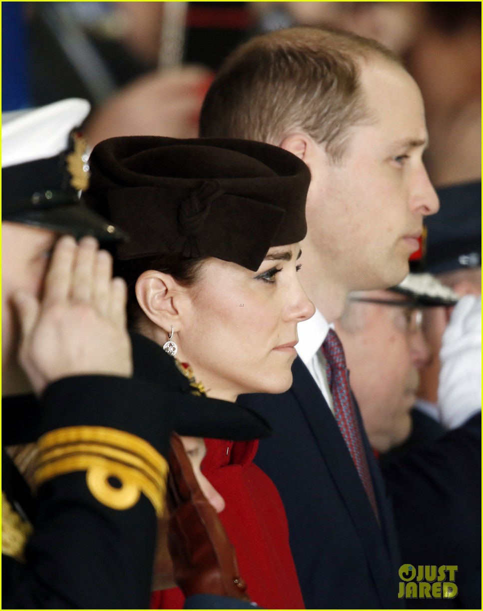 kate middleton prince william return to anglesey for raf search rescue force 093582477